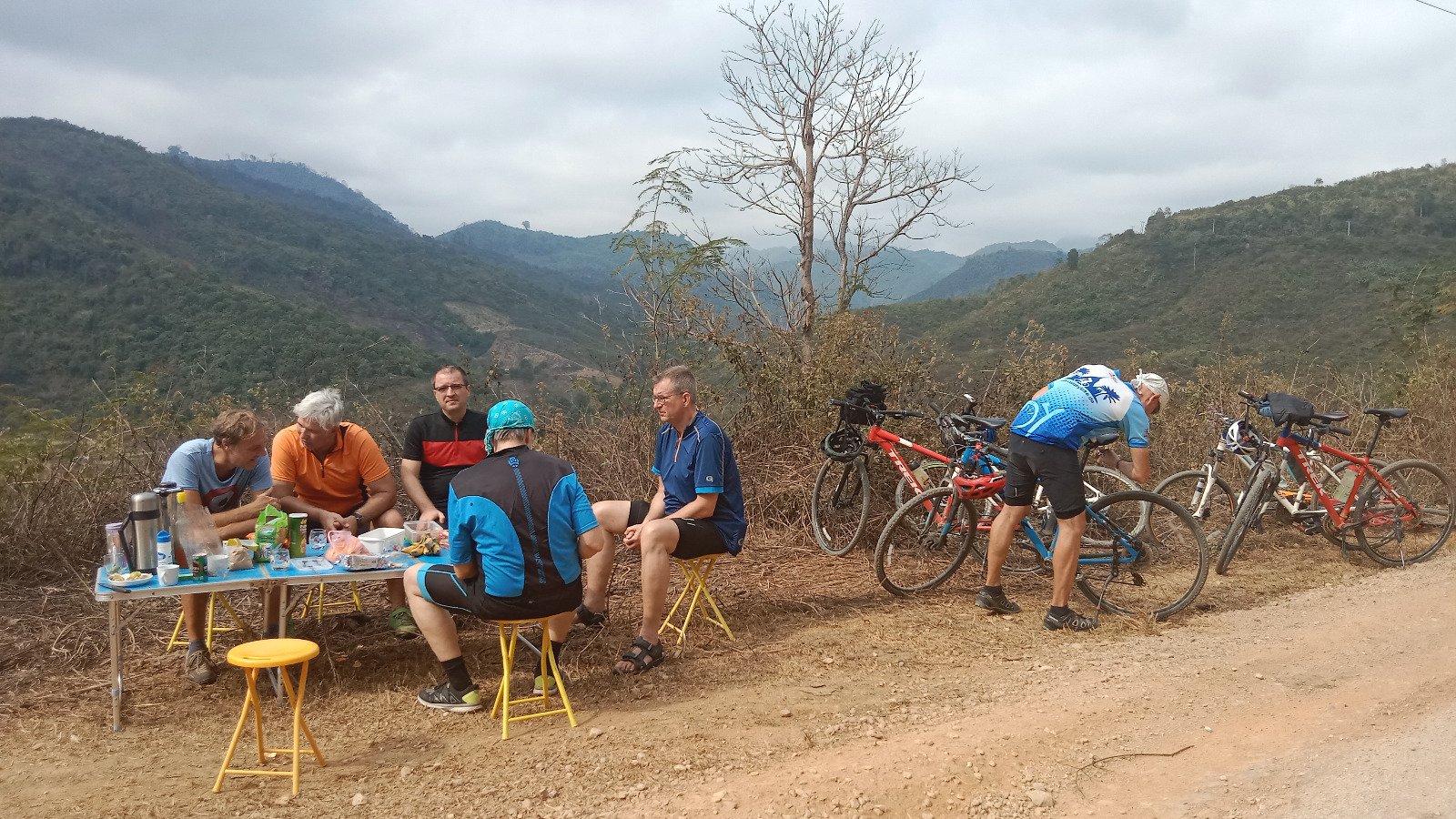 22 Days Hanoi Cycling to Luang Prabang and to Chiang Mai